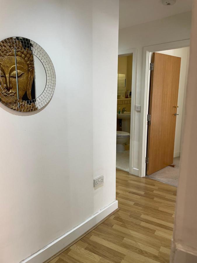 Entire Town Centre 2 Bedroom Apartment Very Close To Beach Bournemouth Exteriör bild