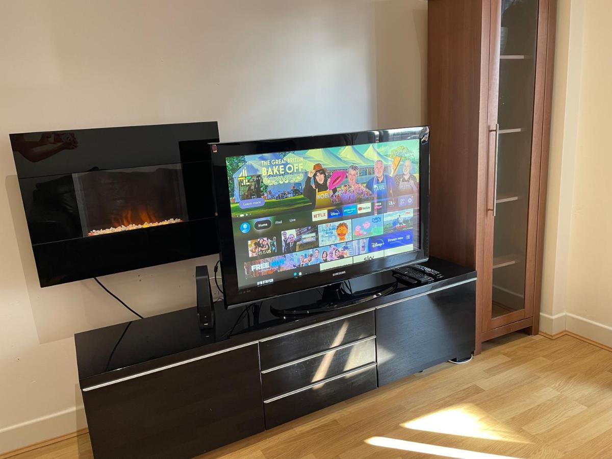Entire Town Centre 2 Bedroom Apartment Very Close To Beach Bournemouth Exteriör bild